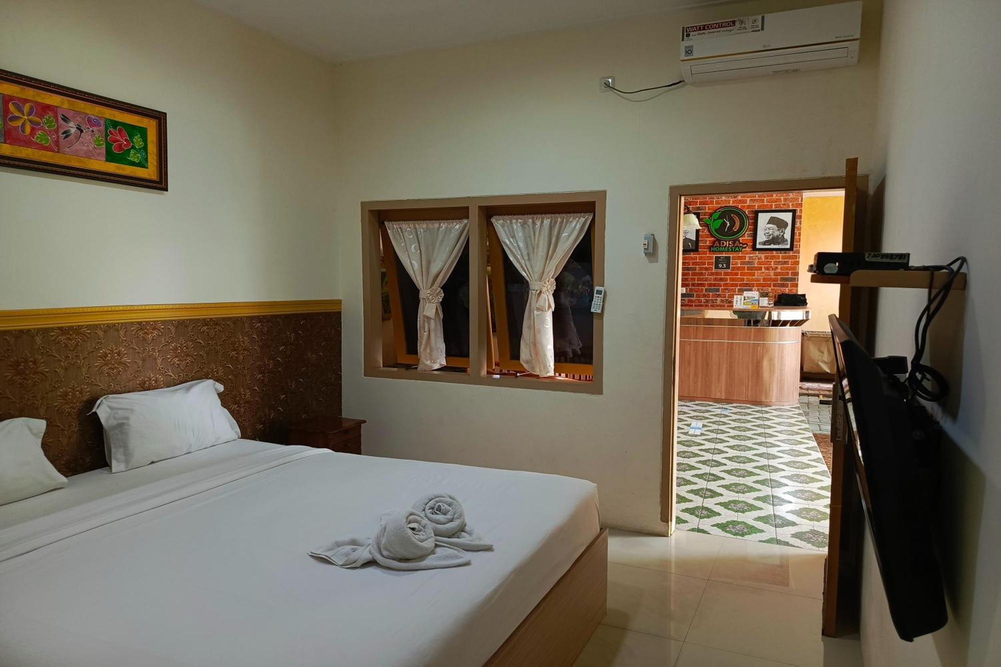 Adisa Homestay Malang Zewnętrze zdjęcie